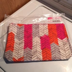 Thirty-one zipper pouch